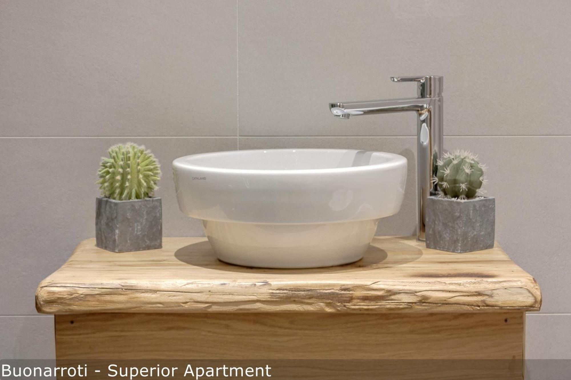 David & Buonarroti Apartments By Mamo Florence Room photo