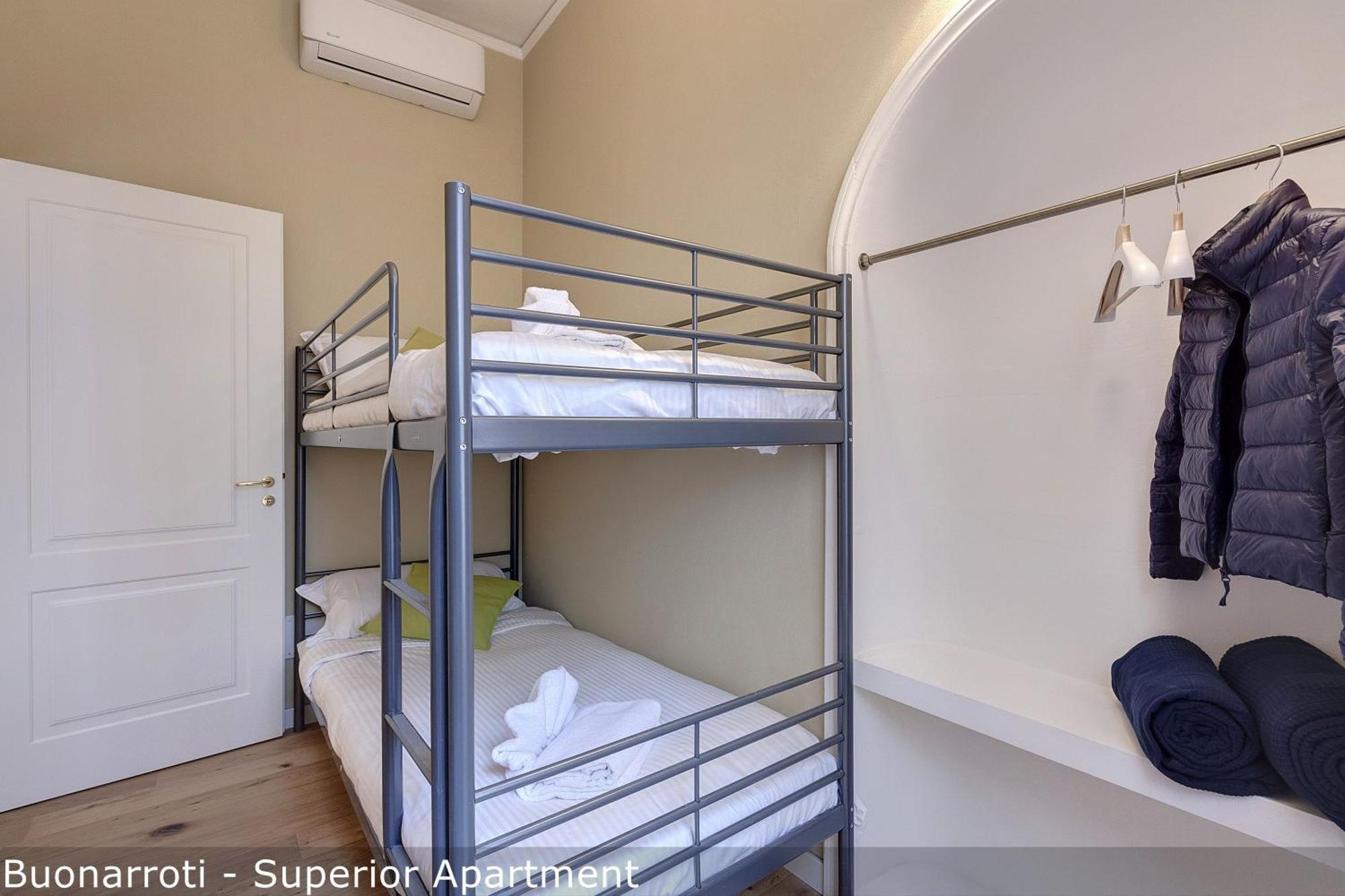 David & Buonarroti Apartments By Mamo Florence Room photo